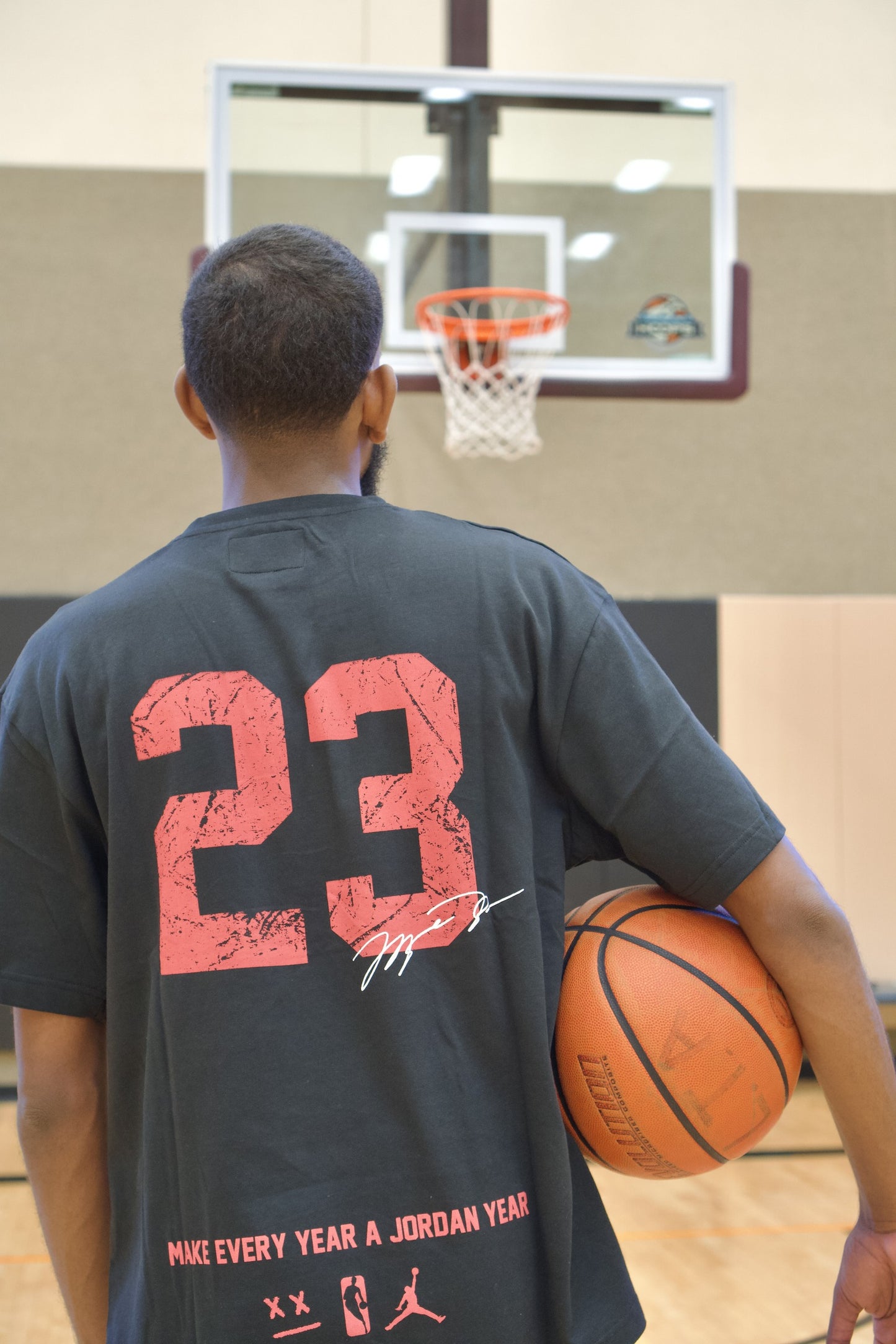"THE GOAT" TEE